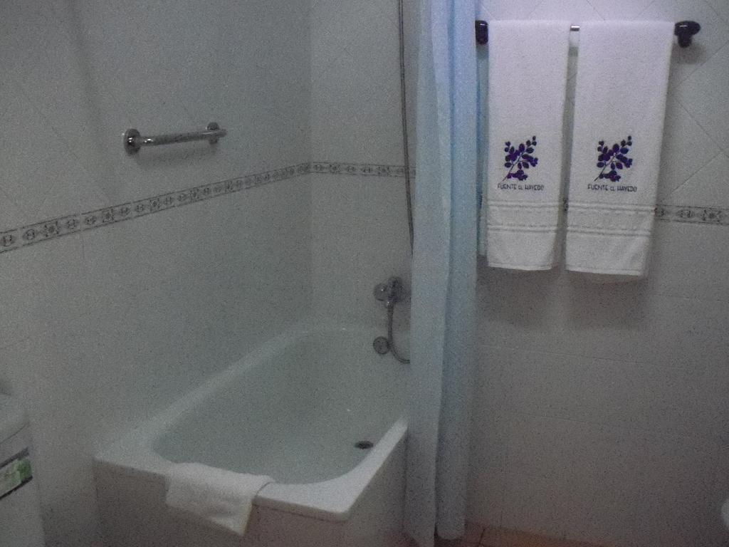 Fuente El Hayedo Hotel San Vicente De La Barquera Luaran gambar